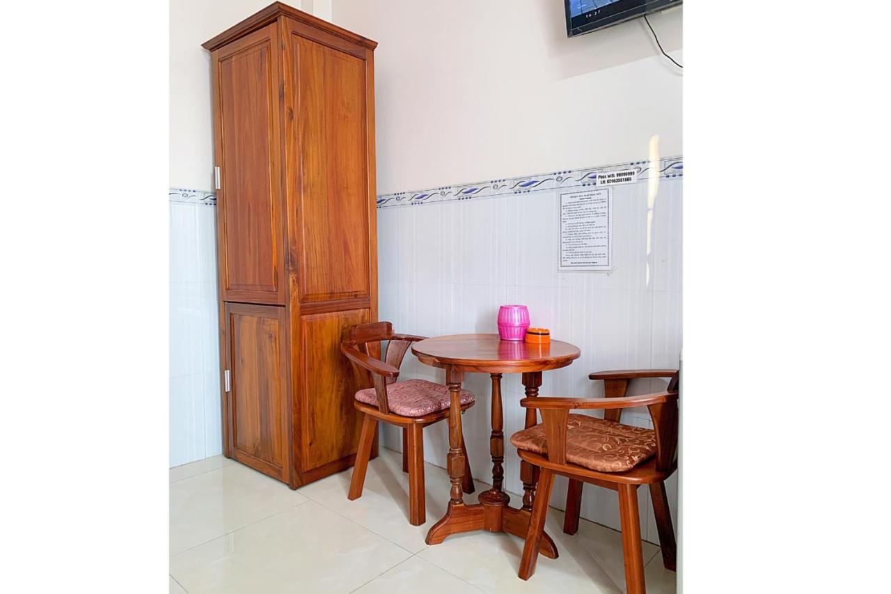 Ngoc May Guesthouse Chau Doc Esterno foto