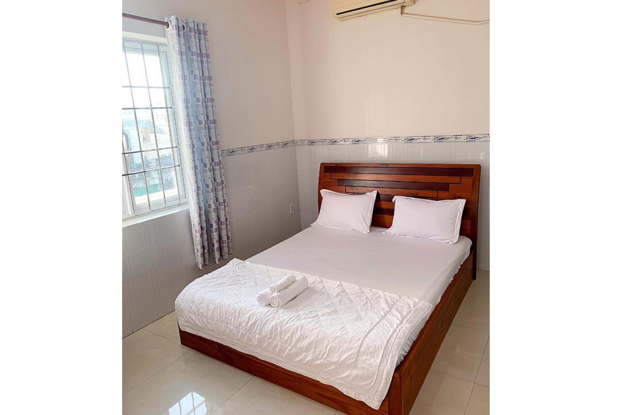 Ngoc May Guesthouse Chau Doc Esterno foto